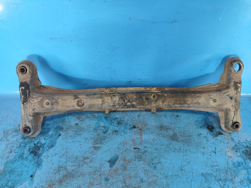 Балка задней подвески LEXUS ES300 96-01