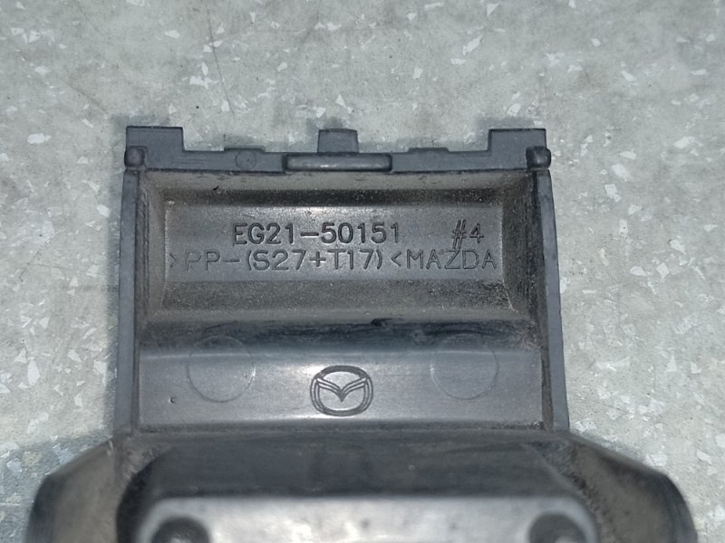 Кронштейн переднего бампера (под фарой) левый MAZDA CX-7 06-12