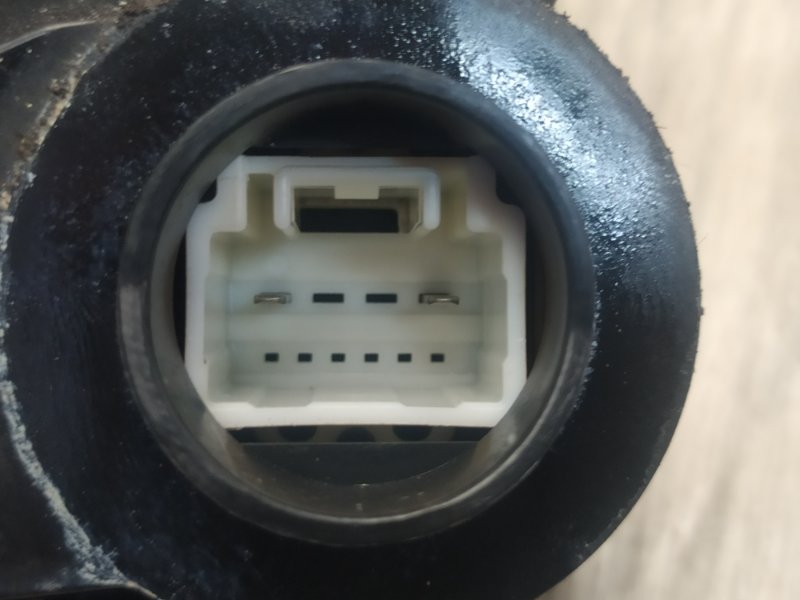 Замок двери задний левый RAV4 05-12 2006 2.4 2AZFE