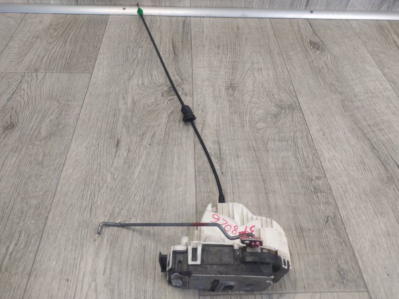 Замок двери передний правый DODGE JOURNEY 08-20 2008 3.5 EGF 4589694AA Б/У