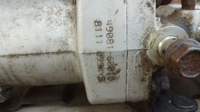 Компрессор пневмоподвески LX570 07-15 Компрессор пневмоподвески LX570 07-15