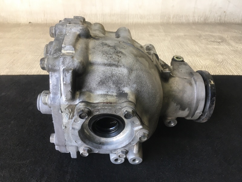 Редуктор передний FX S50 03-08 2005 3.5 VQ35DE