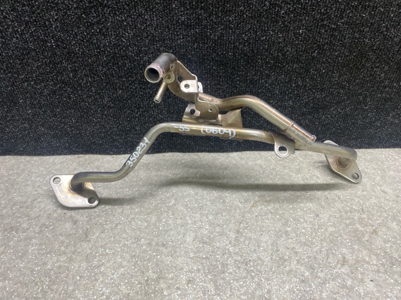 Запчасть трубка egr TOYOTA CAMRY 55 14-17 2016 2.5 2ARFXE 25611-36011 Б/У Трубка EGR TOYOTA CAMRY 55 14-17 2016 2.5 2ARFXE 25611-36011 Б/У