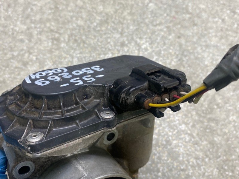 Дроссельная заслонка CAMRY 55 14-17 2016 2.5 2ARFXE