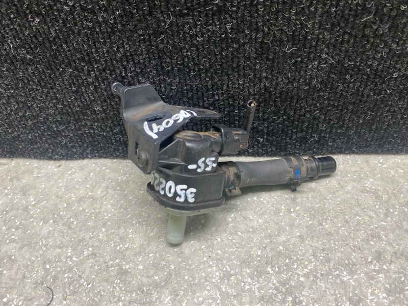 Запчасть клапан электромагнитный (вакуумный) TOYOTA CAMRY 55 14-17 2016 2.5 2ARFXE 25805-36020 Б/У Клапан электромагнитный (вакуумный) TOYOTA CAMRY 55 14-17 2016 2.5 2ARFXE 25805-36020 Б/У