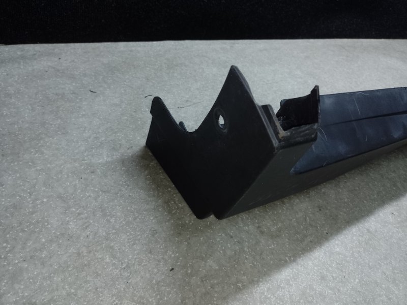 Накладка порога наружная правая X-TRAIL/ROGUE T32 13-20 2016 2.5 QR25DE Накладка порога наружная правая X-TRAIL/ROGUE T32 13-20 2016 2.5 QR25DE