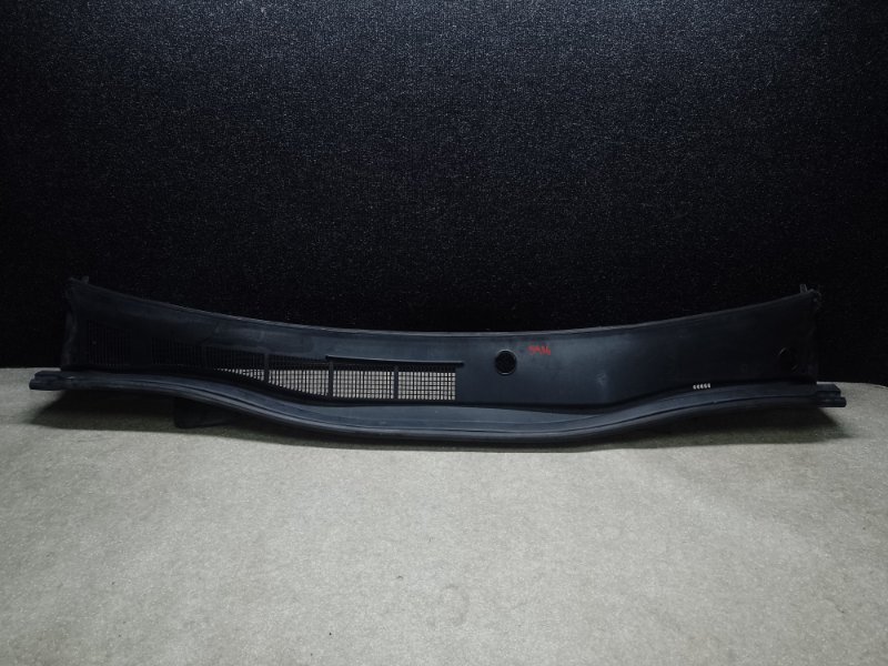 Пластик под лобовое стекло / Жабо TOYOTA CAMRY 55 14-17 2014 2.5 2ARFE 55708-06210 Б/У