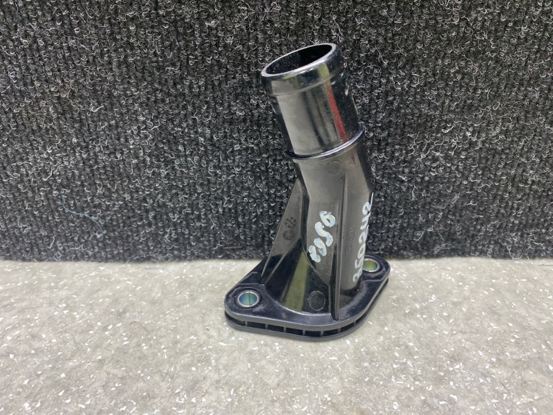 Крышка термостата HYUNDAI ACCENT RB 10- 2014 ХЭТЧБЭК 1.6 G4FD 25631-2B051 Б/У