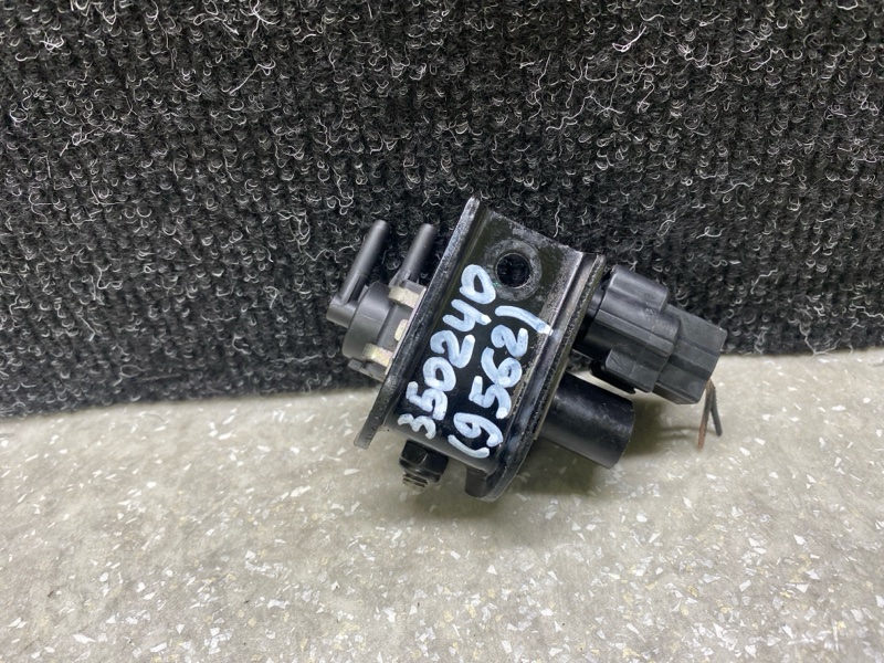 Клапан электромагнитный (вакуумный) HYUNDAI ACCENT RB 10- 2014 ХЭТЧБЭК 1.6 G4FD 28324-2B000 Б/У