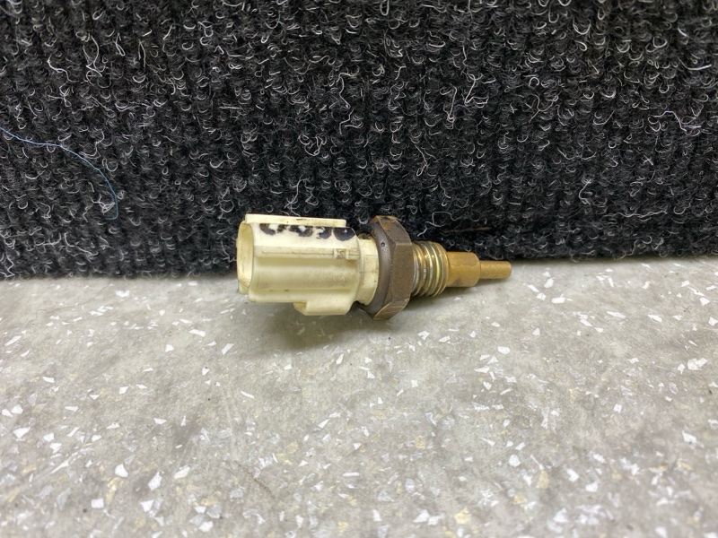 Датчик температуры охлаждающей жидкости ES350 06-12 2006 3.5 2GR-FE