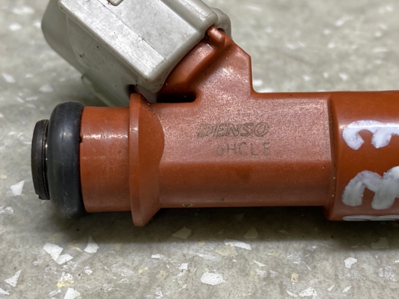 Форсунка топливная ES350 06-12 2006 3.5 2GR-FE