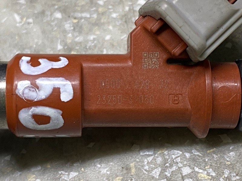 Форсунка топливная ES350 06-12 2006 3.5 2GR-FE