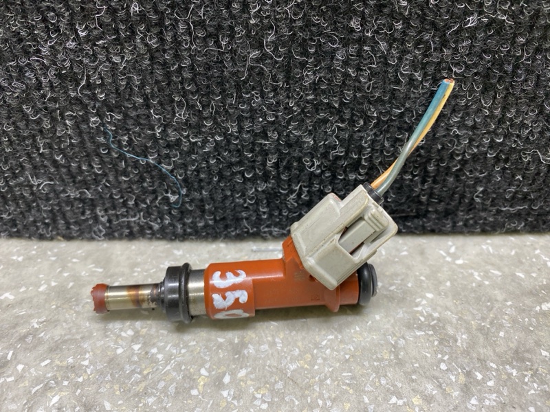 Форсунка топливная LEXUS ES350 06-12 2006 3.5 2GR-FE 23209-31050 Б/У