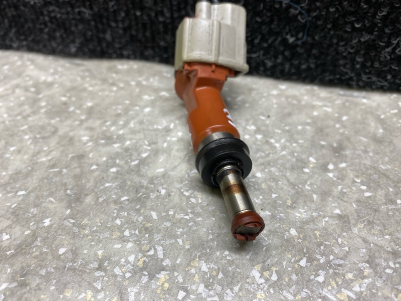 Форсунка топливная LEXUS ES350 06-12 3.5 2GR-FE