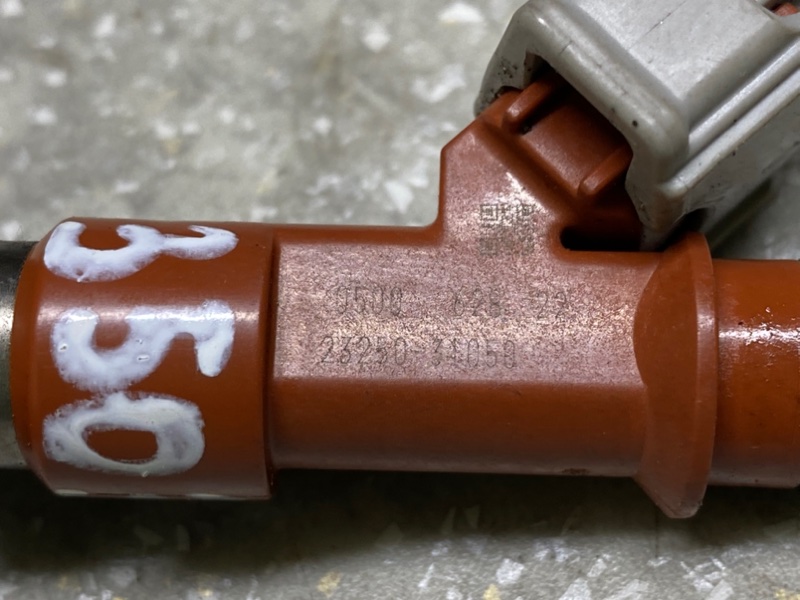 Форсунка топливная ES350 06-12 2006 3.5 2GR-FE