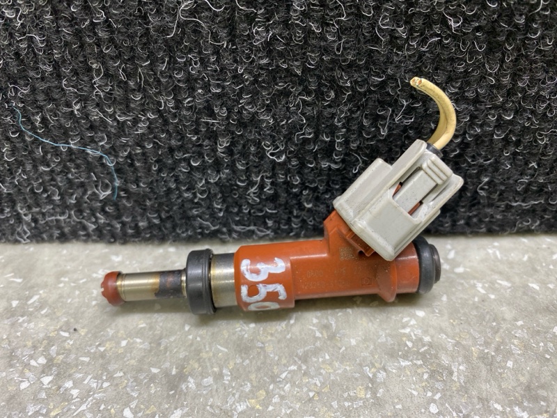 Форсунка топливная LEXUS ES350 06-12 2006 3.5 2GR-FE 23209-31050 Б/У