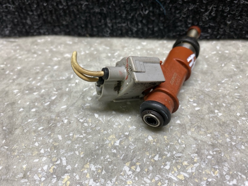 Форсунка топливная LEXUS ES350 06-12 3.5 2GR-FE