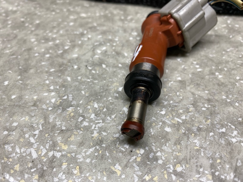 Форсунка топливная ES350 06-12 2006 3.5 2GR-FE