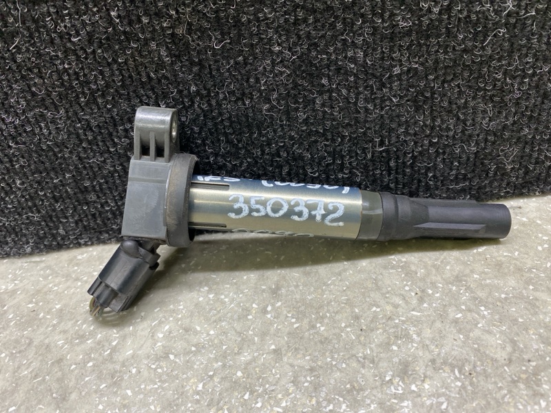 Запчасть катушка зажигания LEXUS ES350 06-12 2006 3.5 2GR-FE 90919-02251 Б/У Катушка зажигания LEXUS ES350 06-12 2006 3.5 2GR-FE 90919-02251 Б/У