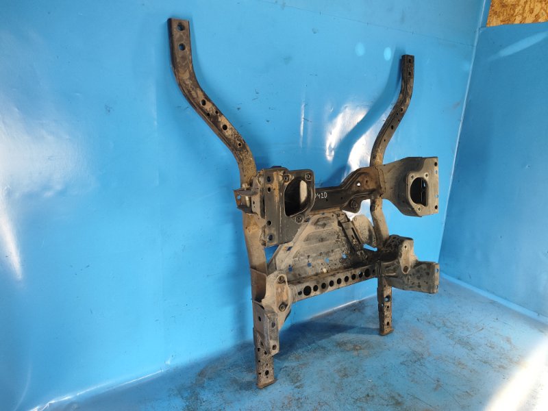 Балка передней подвески MUSTANG 15- 2.3