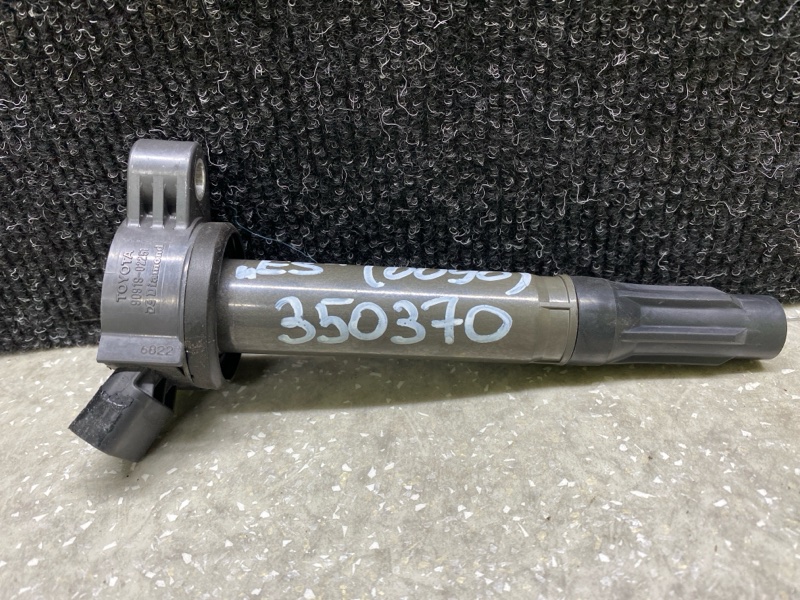 Запчасть катушка зажигания LEXUS ES350 06-12 2006 3.5 2GR-FE 90919-02251 Б/У Катушка зажигания LEXUS ES350 06-12 2006 3.5 2GR-FE 90919-02251 Б/У