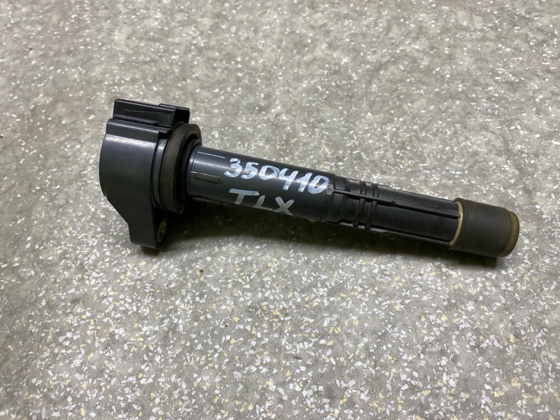 Катушка зажигания ACURA TLX 14-17 2017 2.4 K24W7 30520-5A2-A01 Б/У