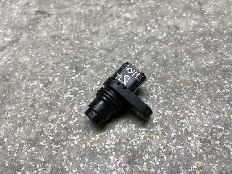 Запчасть датчик положения распредвала ACURA TLX 14-17 2017 2.4 K24W7 37510-5A2-A01 Б/У Датчик положения распредвала ACURA TLX 14-17 2017 2.4 K24W7 37510-5A2-A01 Б/У