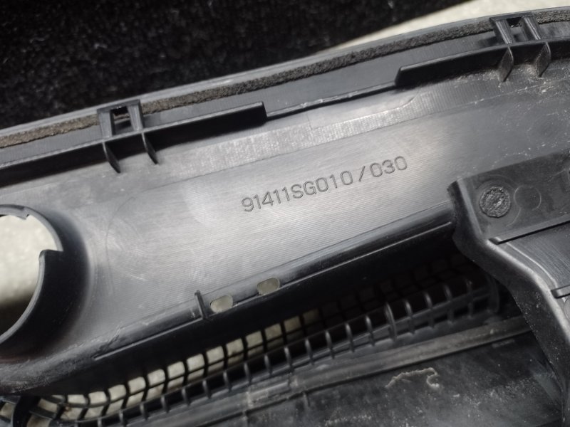 Пластик под лобовое стекло / Жабо FORESTER 12-19 2013 2.5 FB25B