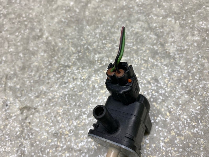 Клапан электромагнитный (вакуумный) TOYOTA SIENNA 03-10 3.5 2GR-FE Клапан электромагнитный (вакуумный) TOYOTA SIENNA 03-10 3.5 2GR-FE