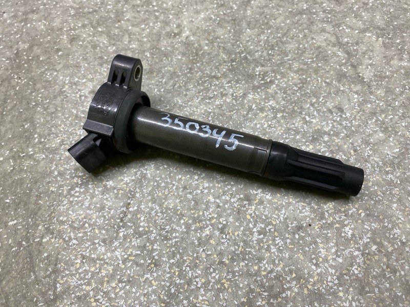 Запчасть катушка зажигания TOYOTA SIENNA 03-10 3.5 2GR-FE 90919-A2002 Б/У Катушка зажигания TOYOTA SIENNA 03-10 3.5 2GR-FE 90919-A2002 Б/У