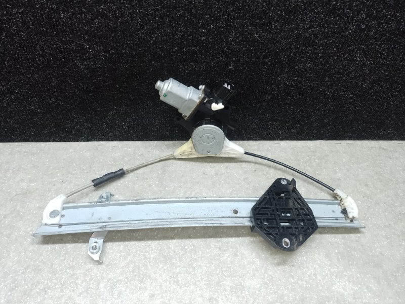 Запчасть стеклоподъемник задний правый SUBARU FORESTER 12-19 2013 2.5 FB25B 61042SG000 Б/У Стеклоподъемник задний правый SUBARU FORESTER 12-19 2013 2.5 FB25B 61042SG000 Б/У