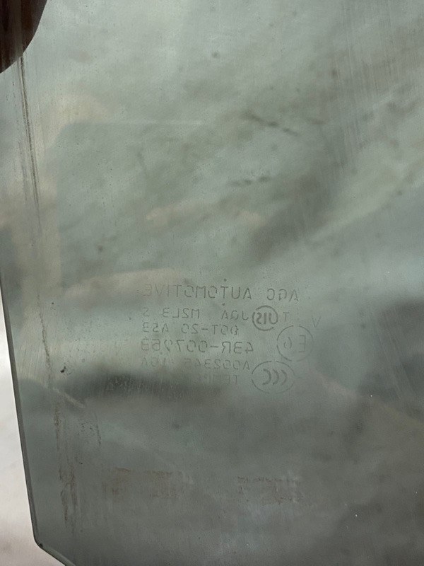 Стекло двери заднее правое OUTLANDER GF 12- 2013 2.4 Стекло двери заднее правое OUTLANDER GF 12- 2013 2.4