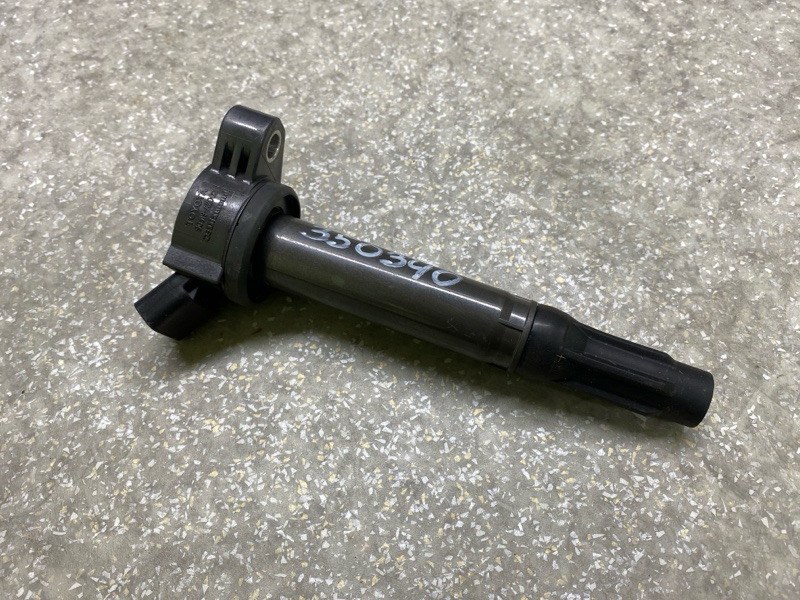 Запчасть катушка зажигания TOYOTA SIENNA 03-10 3.5 2GR-FE 90919-A2002 Б/У Катушка зажигания TOYOTA SIENNA 03-10 3.5 2GR-FE 90919-A2002 Б/У