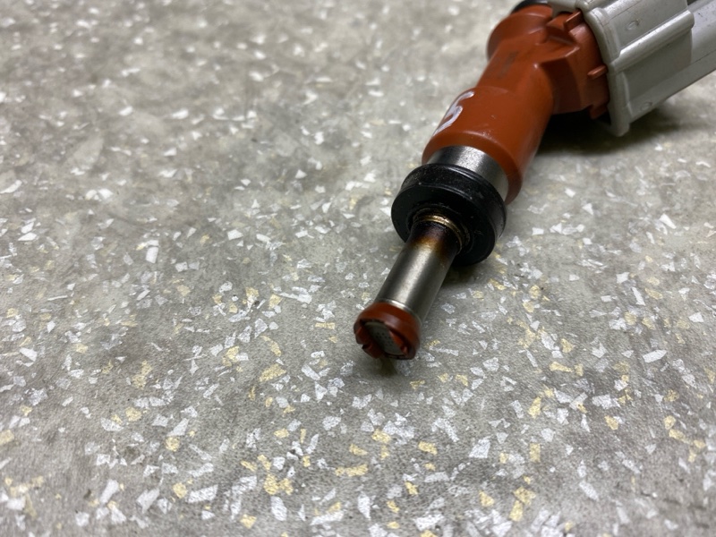 Форсунка топливная TOYOTA SIENNA 03-10 3.5 2GR-FE