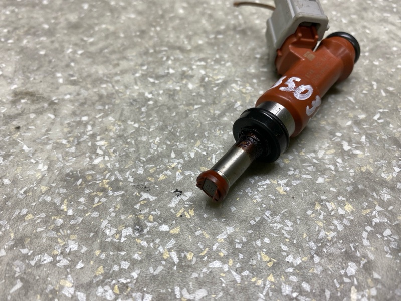 Форсунка топливная TOYOTA SIENNA 03-10 3.5 2GR-FE Форсунка топливная TOYOTA SIENNA 03-10 3.5 2GR-FE