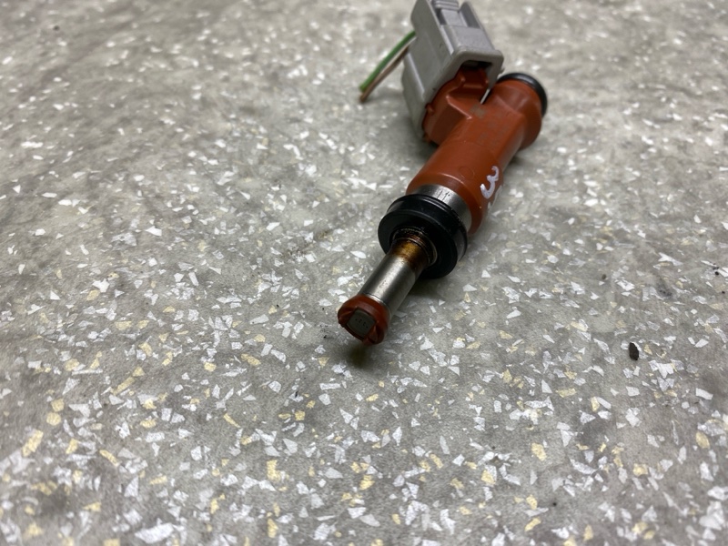 Форсунка топливная TOYOTA SIENNA 03-10 3.5 2GR-FE