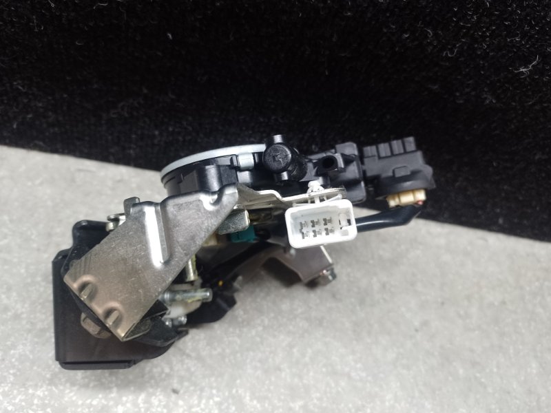 Замок крышки багажника FORESTER 12-19 2013 2.5 FB25B