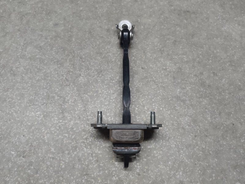 Ограничитель двери задний FORESTER 12-19 2013 2.5 FB25B