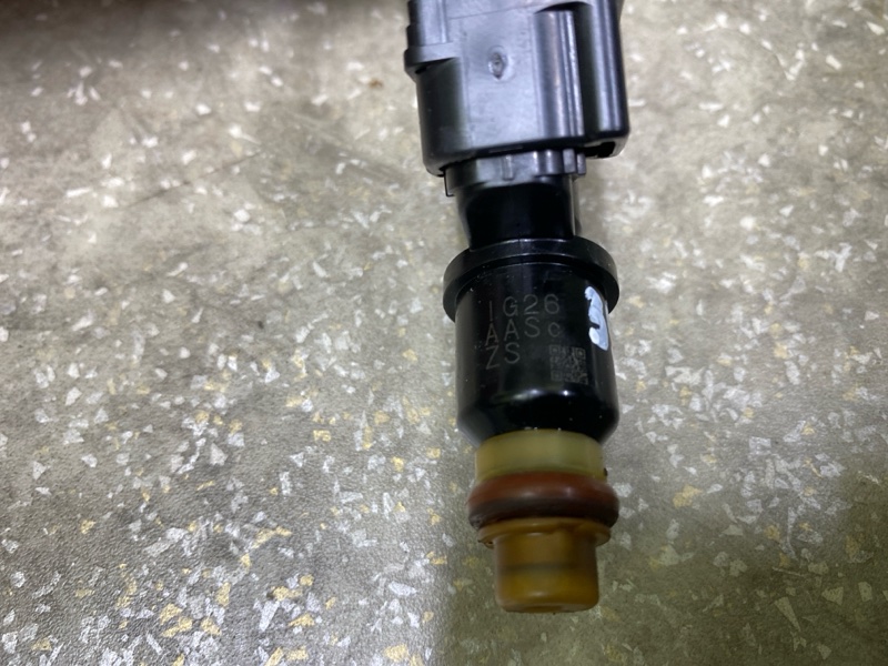 Форсунка топливная CIVIC FC/FK 15- 2019 2.0L 4