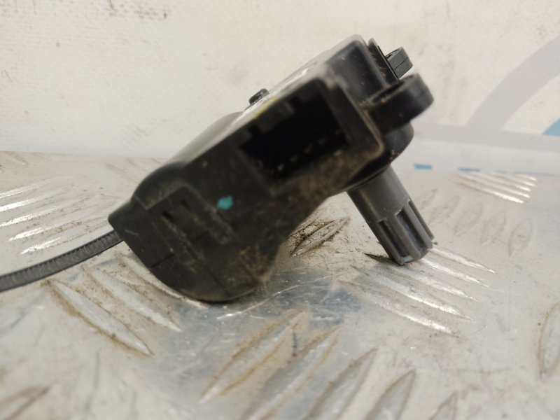 Моторчик заслонки печки TUCSON TL 15-20 Моторчик заслонки печки TUCSON TL 15-20