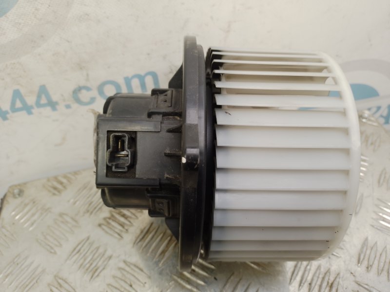 Моторчик печки TUCSON TL 15-20