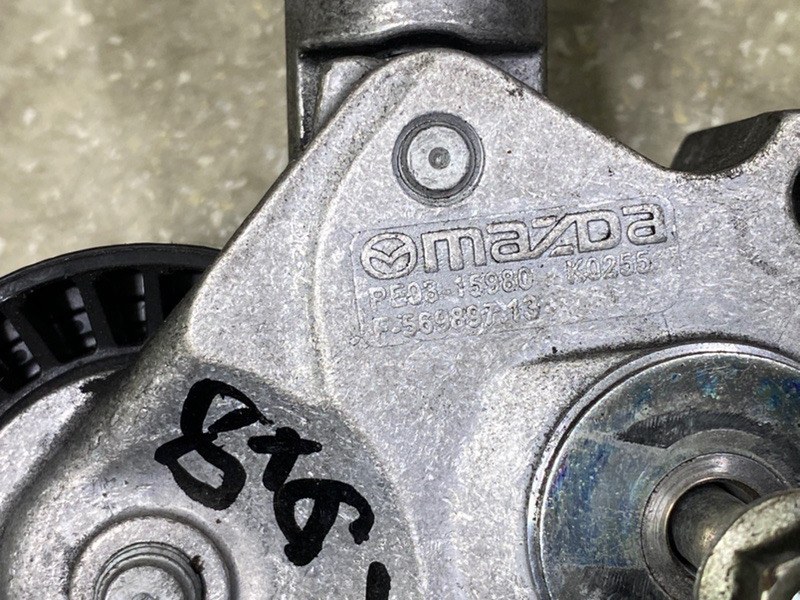 Натяжитель ремня генератора CX-5 (KF) 16-21 2018 2.5L