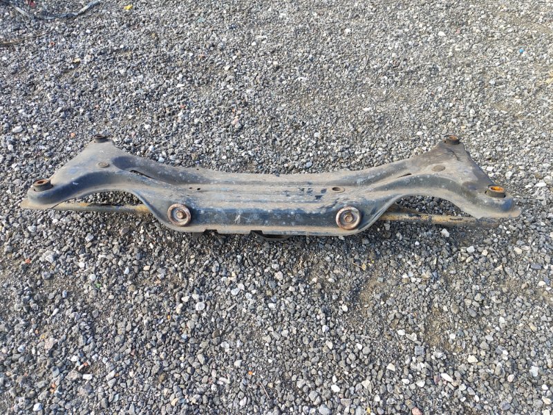 Балка задней подвески TOYOTA CAMRY 40 06-11