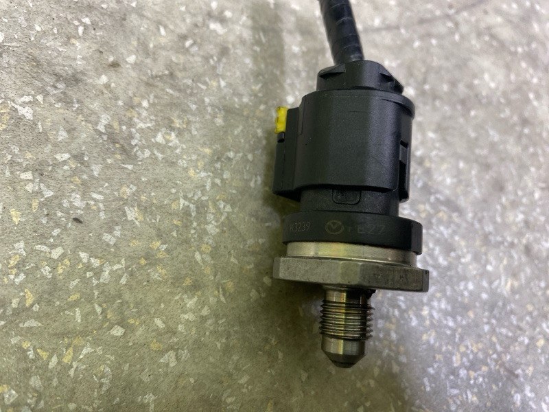 Датчик давления топлива CX-30 19- 2021 2.5L Датчик давления топлива CX-30 19- 2021 2.5L