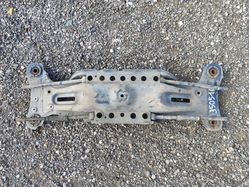 Балка задней подвески TOYOTA CAMRY 30 02-06 51206-06050 Б/У