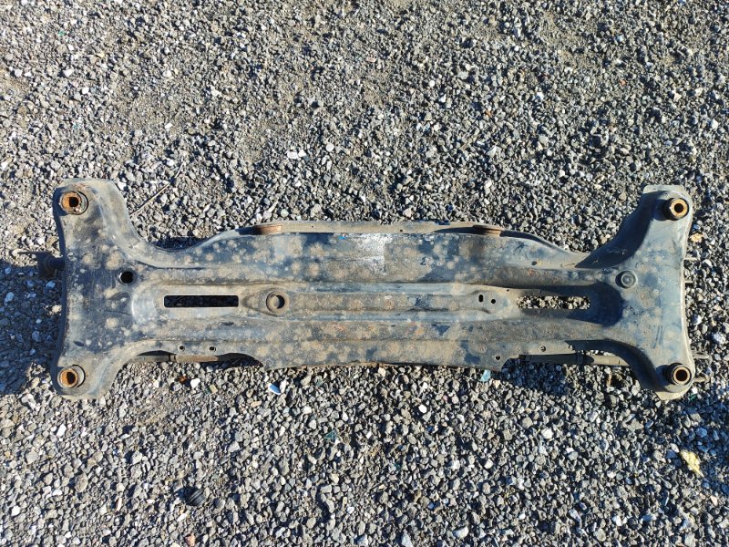 Балка задней подвески CAMRY 40 06-11 Балка задней подвески CAMRY 40 06-11