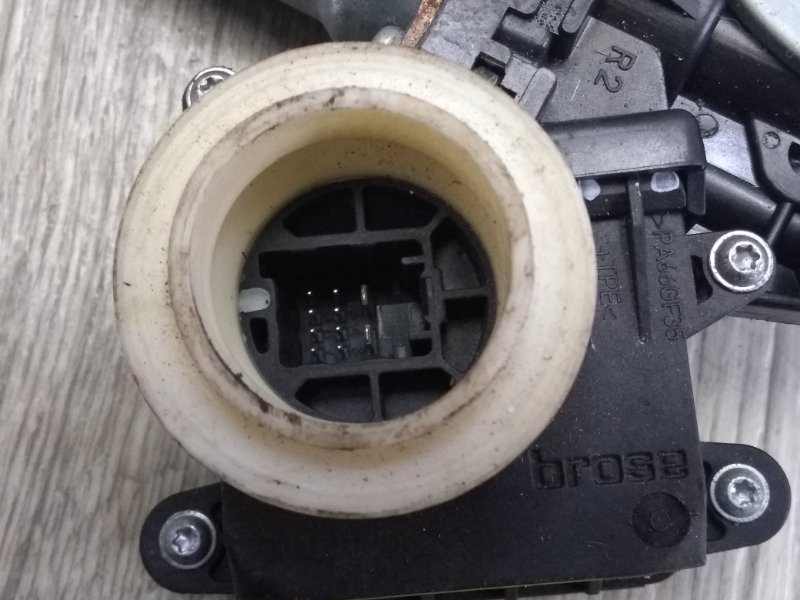 Стеклоподъемник задний левый LEXUS ES350 06-12 3.5 2GR-FE