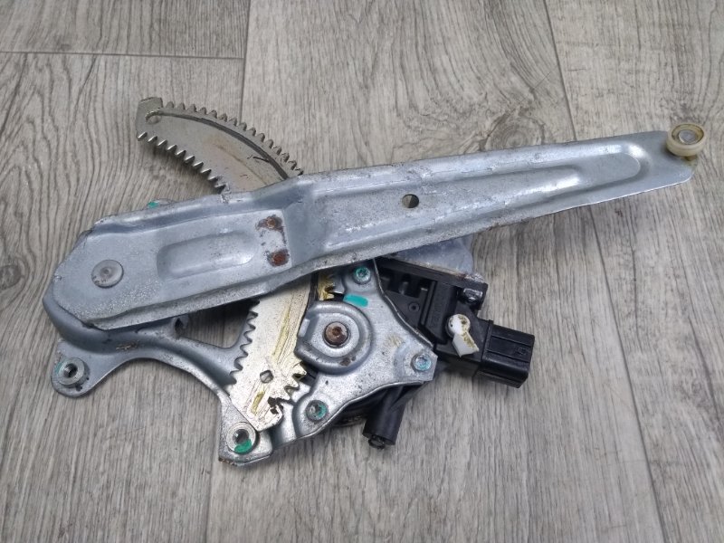 Стеклоподъемник задний левый SUBARU LEGACY BN 14-18 2014 2.5 FB25B 61042AL01A Б/У