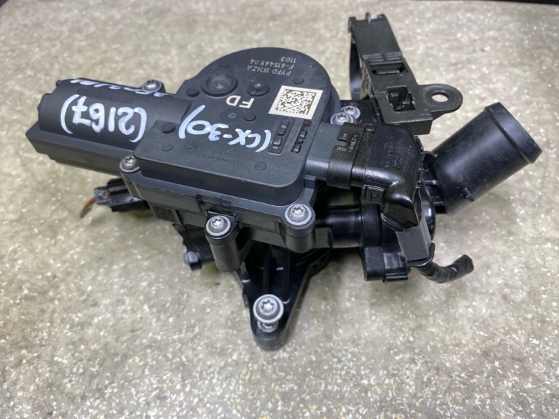 Корпус термостата CX-30 19- 2021 2.5L Корпус термостата CX-30 19- 2021 2.5L