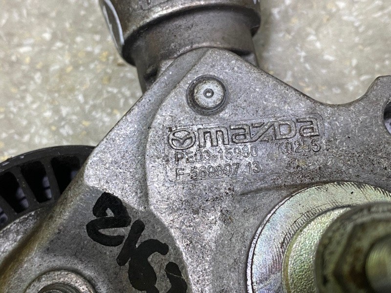 Натяжитель ремня генератора CX-30 19- 2021 2.5L